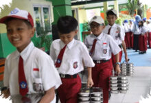 BGN Lirik Kantin Sekolah Untuk Perluas MBG, Tanpa Bangun Dapur Baru