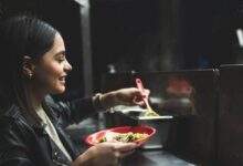 Makan Terlalu Cepat Bisa Diam-Diam Bikin Berat Badan Naik, Perut Bermasalah, dan Gula Darah Tak Stabil