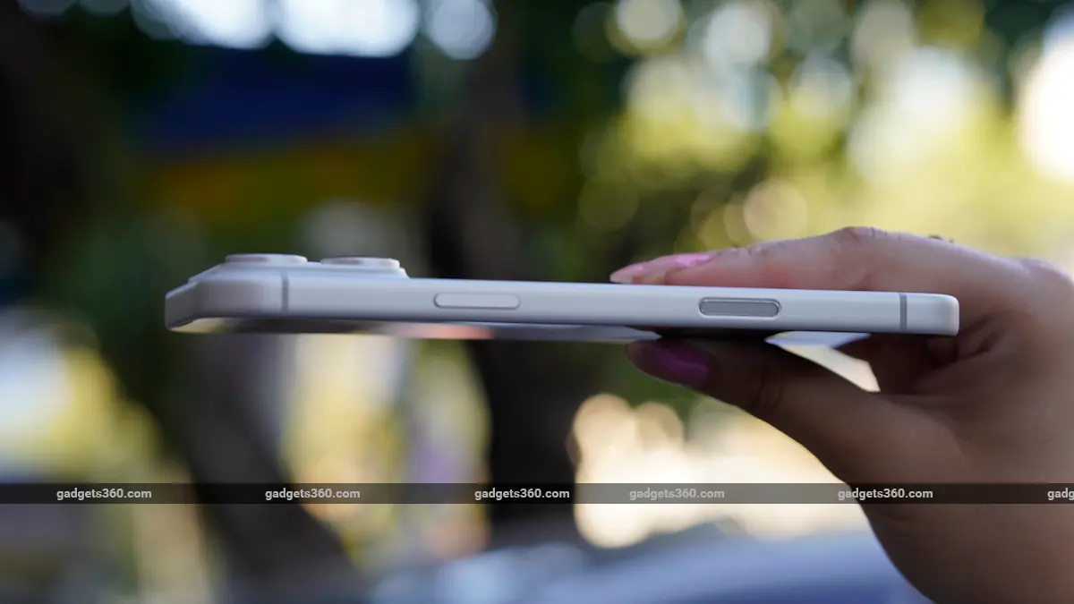 iPhone 18 Pro Max Bocor Akan Tetap Setipis Pendahulunya, Tapi Baterainya Makin Jumbo