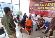 796 Kg Sisik Trenggiling Diselundupkan Lewat Muatan Resmi, Nakhoda Vietnam Diserahkan ke Kejari Cilegon