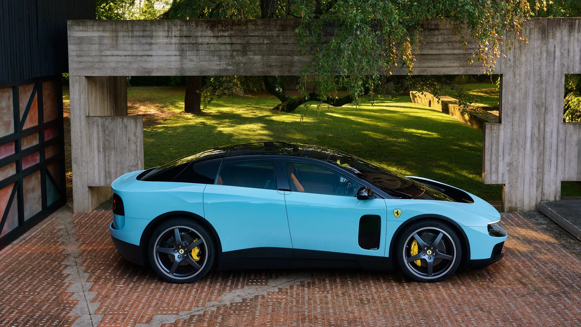 Eks Desainer Nio dan GWM Bongkar Titik Lemah Ferrari Luce, Potensi Besarnya Terbuang