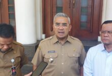 Farhan Pasang Rem Politik Bandung, Pelayanan Publik dan Pembangunan Tak Boleh Terganggu