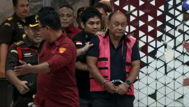 72 Jam Paling Sibuk di Indonesia, Sidang Gelap Hingga Pejabat BGN Ditahan
