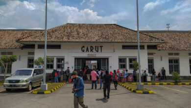Ke Garut Cuma Rp14 Ribu, 4 Cara Ini Bikin Perjalanan Kereta Lokal Lebih Siap
