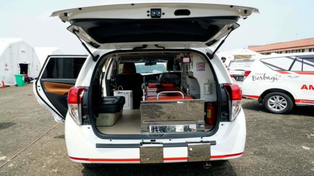 Tiga Kijang Innova Ambulans Masuk Aceh Tamiang, RSUD Muda Sedia Dapat Napas Baru