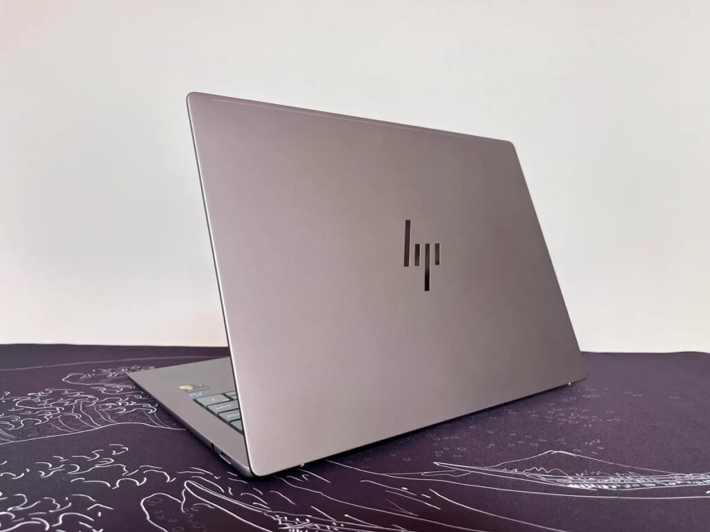HP OmniBook X 14 Meluncur Global, Layar OLED 1100 Nitnya Langsung Menggoda