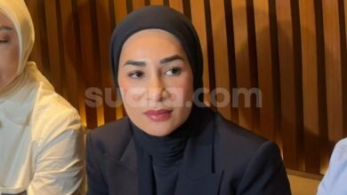 KTP Hingga Gaji Rp2,5 Juta Ditahan Erin Taulany, Eks ART Siap Tempuh Jalur Polisi