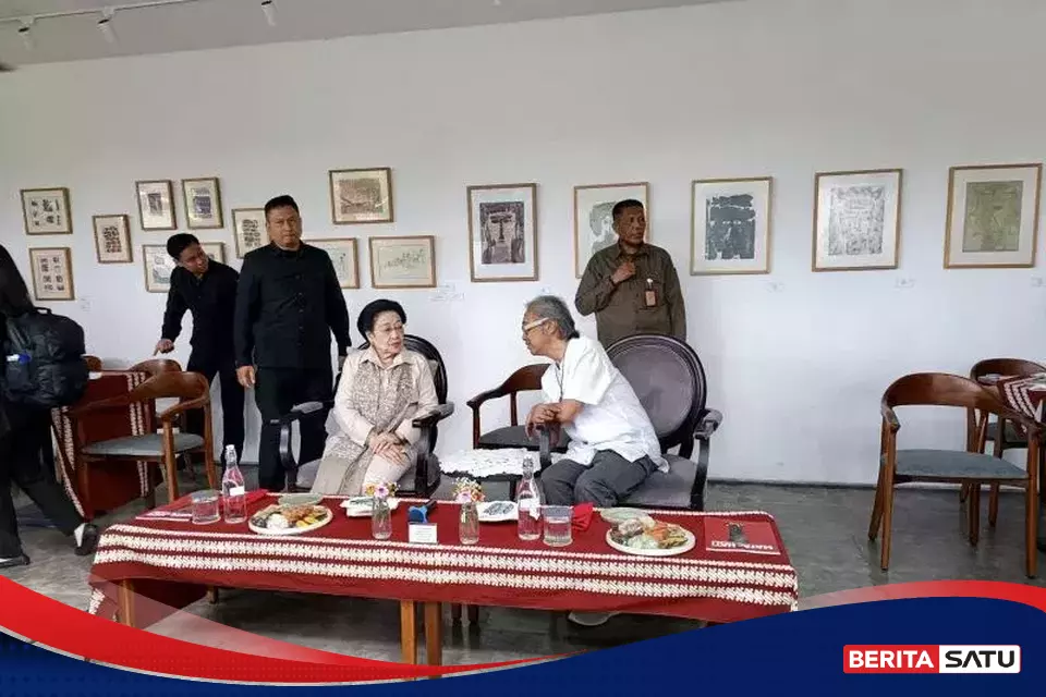 Megawati Buka Pameran Mata Hati Soekarno, Kenang Didikan Seni Sejak Usia 5 Tahun