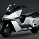 OMO X Smart Hadir Dengan Layar 10,25 Inci, Motor Listrik Mewah Berjarak Tempuh 260 Km