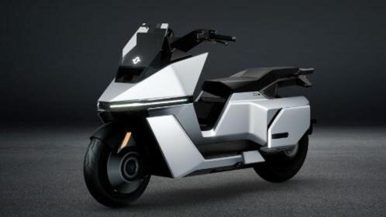 OMO X Smart Hadir Dengan Layar 10,25 Inci, Motor Listrik Mewah Berjarak Tempuh 260 Km