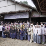 Gakeslab Indonesia Bawa 600 Paket Sembako Dan Layanan Kesehatan Gratis Ke Baduy