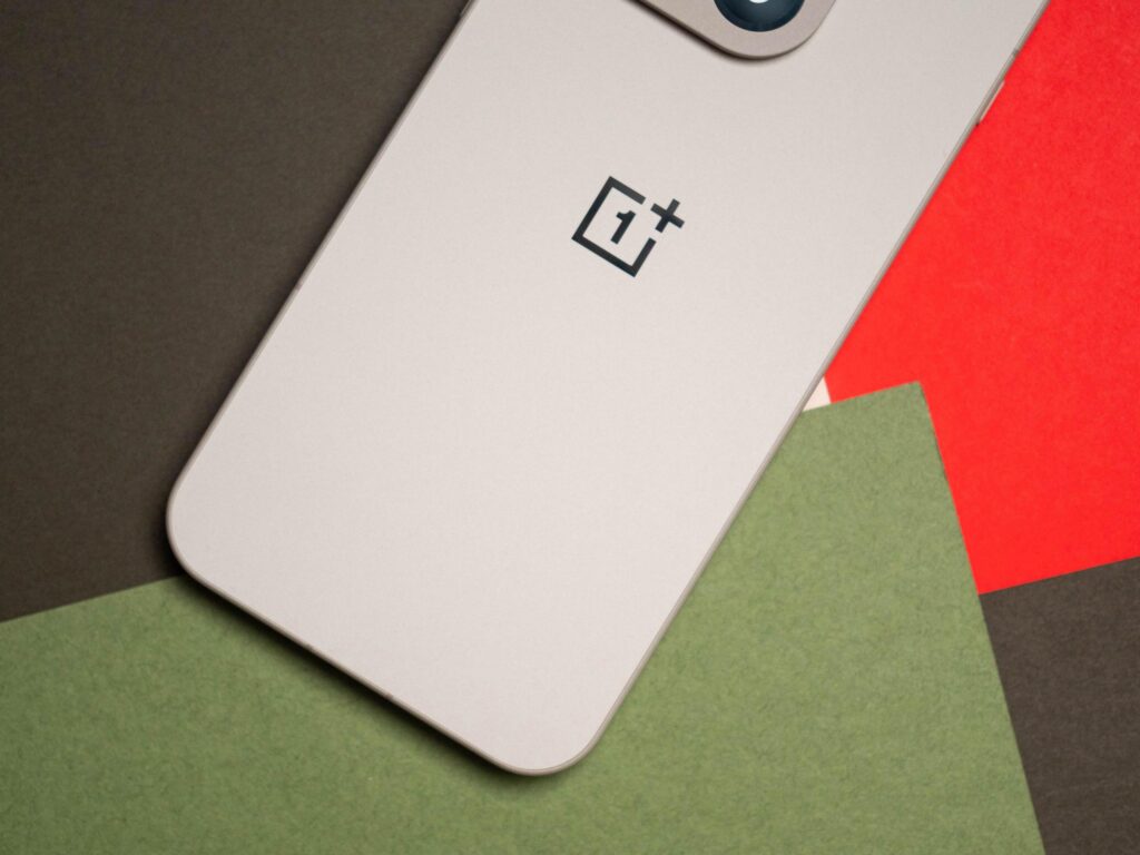 OnePlus 16 Bocor, Kamera 200MP dan Baterai 9.000mAh Siap Guncang Flagship