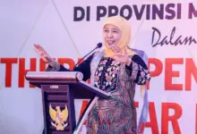 Khofifah Tegaskan SPMB Jatim Bersih Dari Titip Siswa Dan Suap, Verifikasi Digital Jadi Tameng Utama
