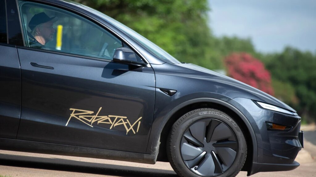Robotaxi Tesla Tembus Seluruh Austin, Tapi Armada Menyusut Bisa Bikin Tunggu Lebih Lama