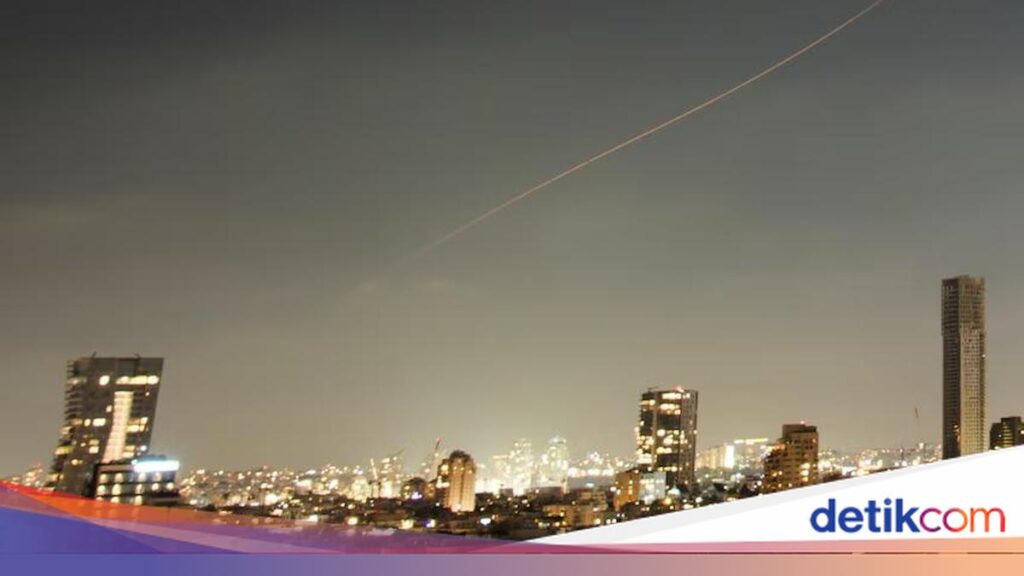 Israel-Iran Saling Serang Lagi, Timur Tengah Kembali Diambang Perang Lebih Besar