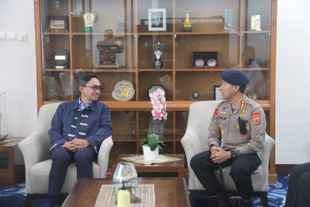 Braga Jadi Titik Temu Sinergi, Brimob Jabar dan BI Perkuat Stabilitas Daerah