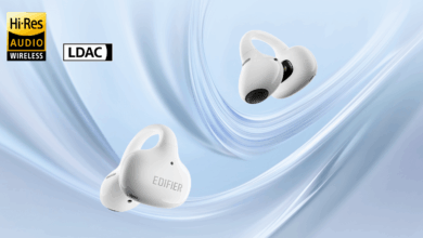 Edifier LolliClip SE Datang Beda, Earbuds Jepit Ini Bawa Dolby Spatial dan AI Buat Rapat