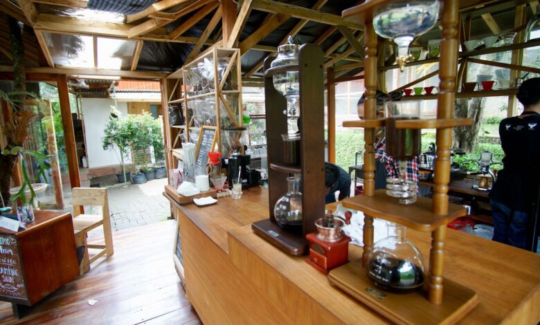 Bandung Ternyata Punya Tea House Sekeren Ini, Dari Homey Sampai Sejarah Teh