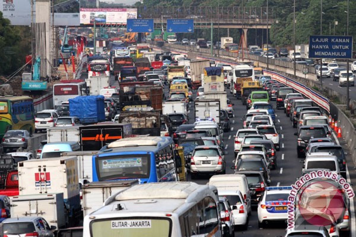Tol Jakarta-Cikampek Rawan Macet Sepekan, 4 Titik Perbaikan Ini Wajib Diantisipasi Hingga Jumat