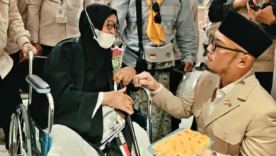 Badal Haji Rp10 Juta Diduga Tipu-Tipu, Jemaah KBIHU Jabar Rugi Rp1,4 Miliar