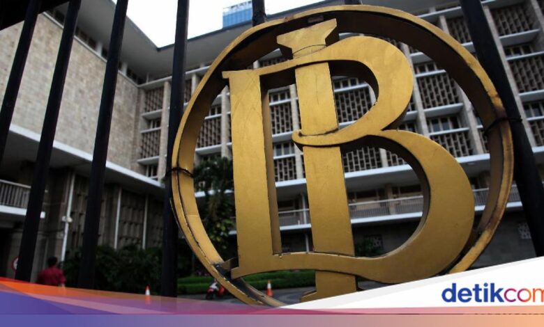 BI Naikkan Bunga Jadi 5,5%, Rupiah Ditekan Gejolak Global dan Dana Asing Keluar