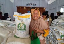 Pemerintah Tambah Bantuan Beras 3 Bulan, Stok 5,2 Juta Ton Dipakai Tahan Harga Naik