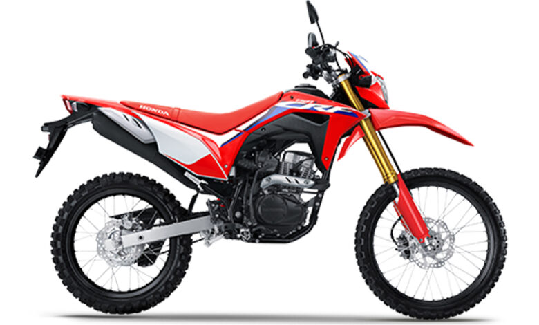 Honda CRF 150L April 2026 Masih Sulit Digoyang, Harga Naik Tak Bikin Pesonanya Luntur