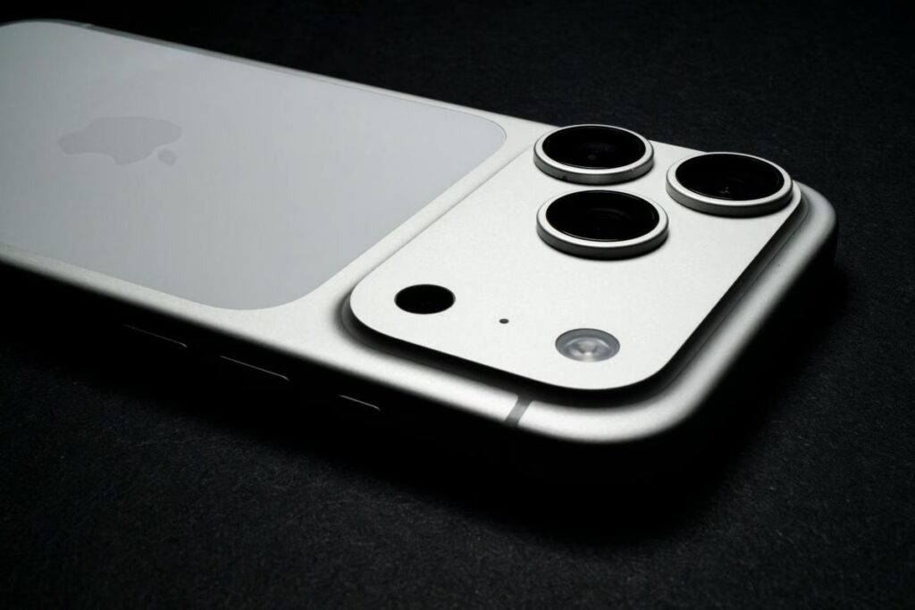 iPhone 15 Pro, 16 Pro, atau 17 Pro, Mana yang Paling Layak Dibeli Sesuai Kebutuhan?