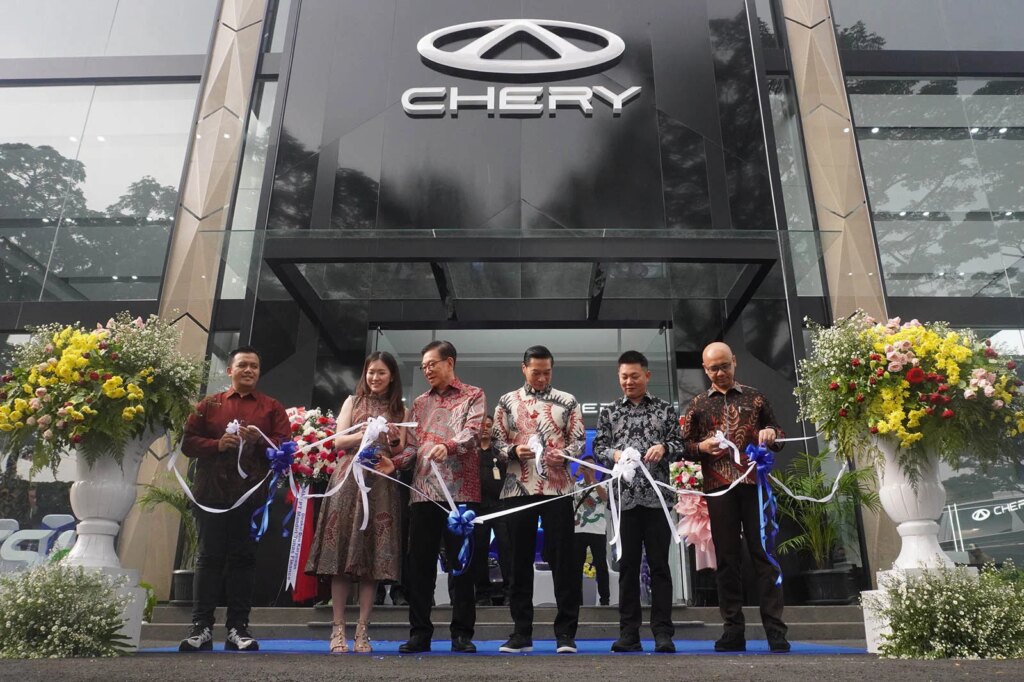 Chery Perkuat Bandung, Diler 3S Baru Ini Siap Layani ICE Hingga EV