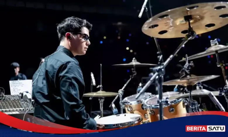 Al Ghazali Gantikan Tyo Nugros, Momen Dadakan di Panggung Dewa 19 Malaysia