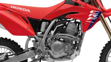 Honda CRF 150L 2026 Naik Tipis, Motor Trail Andalan Ini Masih Sulit Disamai