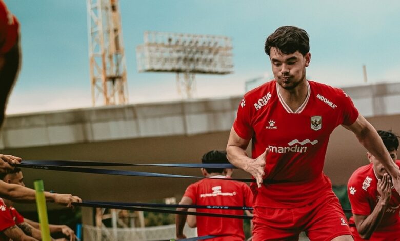 Elkan Baggott Jadi Benteng Tangguh di GBK, Pujian Herdman Menguat