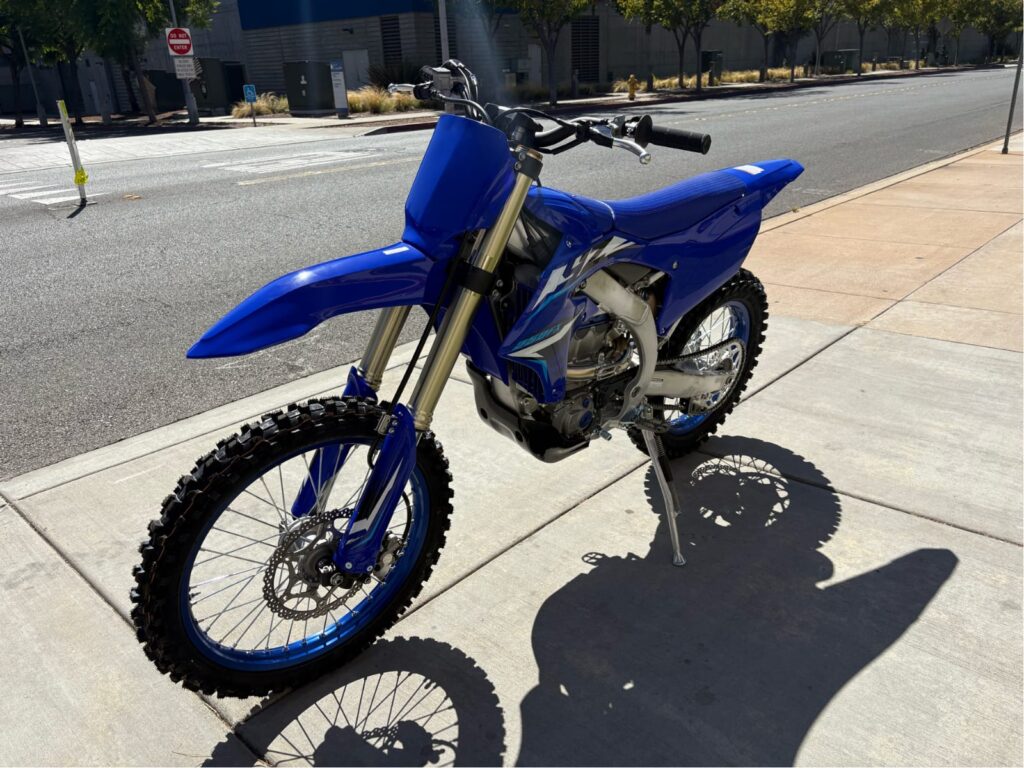 YZ250FX Bukan Soal Tenaga Saja, Kendali Tenang di Jalur Brutal Jadi Andalan