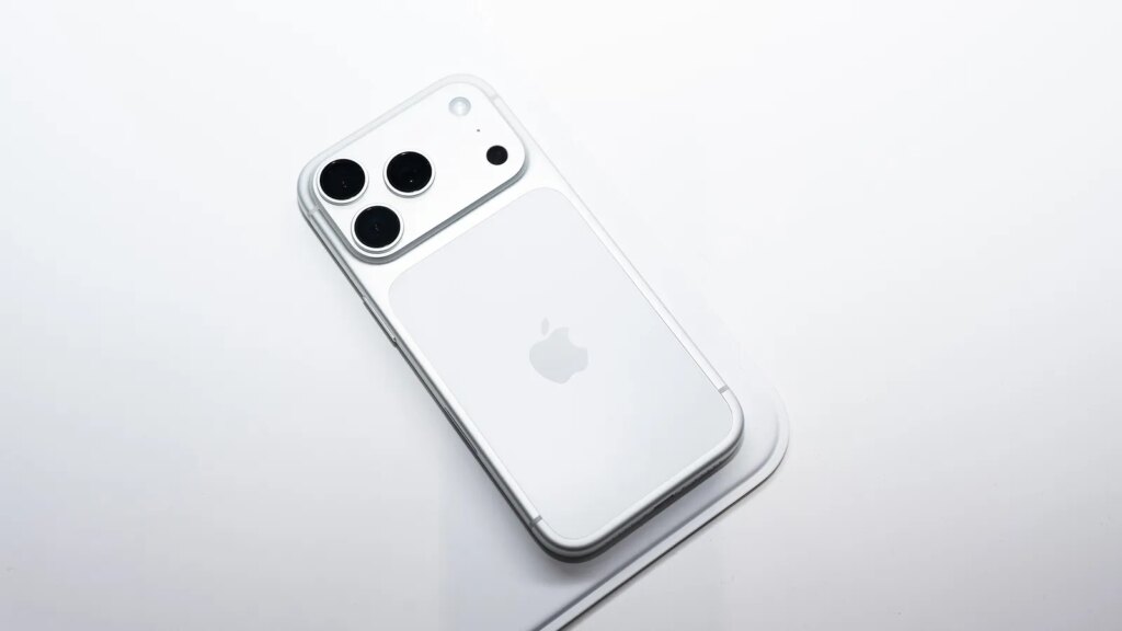 3 HP Android Ini Bikin iPhone 17 Pro Max Tak Lagi Sendirian di Puncak Kamera