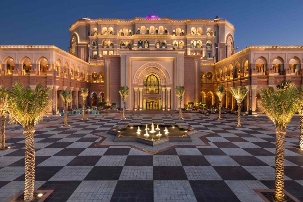6 Prompt Gemini AI Abu Dhabi yang Bikin Foto Liburan Terlihat Premium dan Nyaris Asli