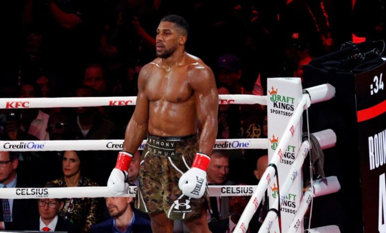 Klausul Rahasia Joshua Vs Fury Bikin Duel Raksasa Itu Terkunci di Inggris