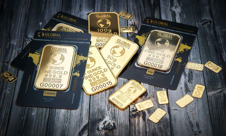 Harga Emas Pegadaian Kompak Berbeda Arah, UBS dan Galeri 24 Tertekan Saat Antam Diam