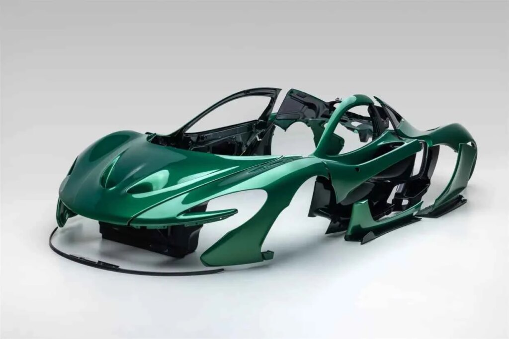 Panel McLaren P1 Milik Michael Fux Dijual Terpisah, Sisa Hypercar Langka yang Tak Biasa