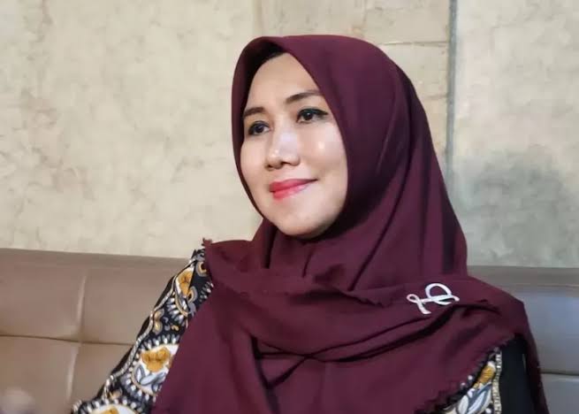 Gaji Ke-13 ASN Jatim Cair Penuh, Lia Istifhama Sebut Ini Kepedulian yang Nyata