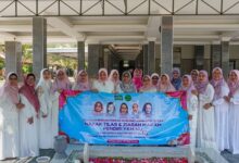 Ziarah Ke Tebuireng, Muslimat NU Jatim Teguhkan Jejak Para Pendiri YKMNU