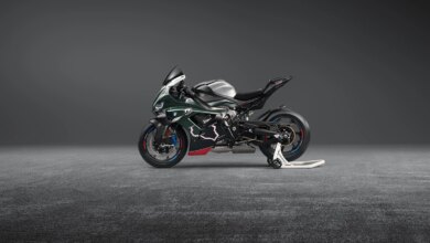 BMW M 1000 RR Isle of Man TT Cuma 115 Unit, Harganya Tembus Rp 1 Miliar