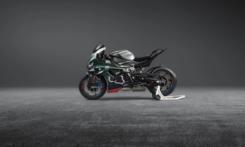 BMW M 1000 RR Isle of Man TT Cuma 115 Unit, Harganya Tembus Rp 1 Miliar