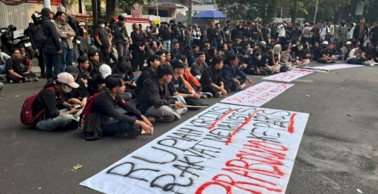 Mahasiswa Jabar Soroti RUU Polri dan BBM, Beban Hidup Dinilai Makin Menekan