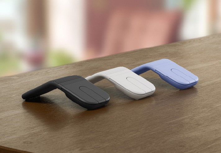 Logitech Mobi Fold, Mouse Lipat yang Masuk Saku dan Tetap Siap Dipakai Kerja