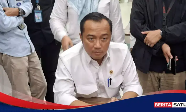 Prasetyo Hadi Tegaskan Tak Ada Instruksi Partai, Pengelolaan SPPG Murni Inisiatif Pribadi