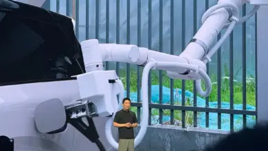 Xiaomi Tunjukkan Lengan Robot Pengisi Daya EV, Mobil Listrik Bisa Cas Tanpa Sentuh