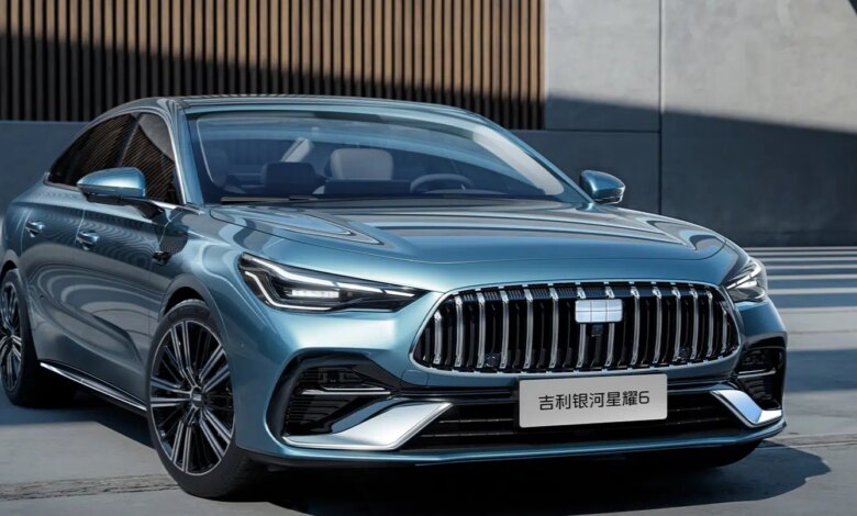Geely Emgrand i-HEV Siap Mengguncang Hybrid, Konsumsi BBMnya Cuma 2,22 Liter per 100 Km