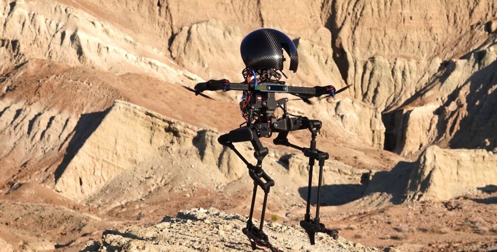 Robot Humanoid Ini Tak Menaklukkan Gunung Sendirian, Manusia Justru Jadi Kuncinya