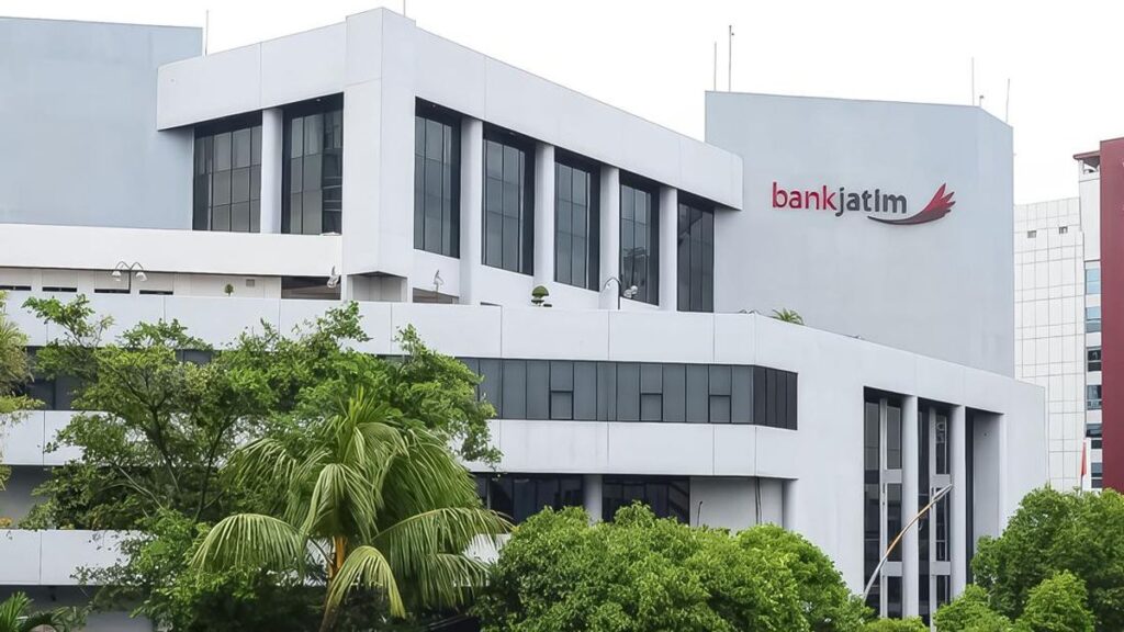 Direksi Serempak Tambah Saham, Sinyal Transformasi Bank Jatim Makin Kuat