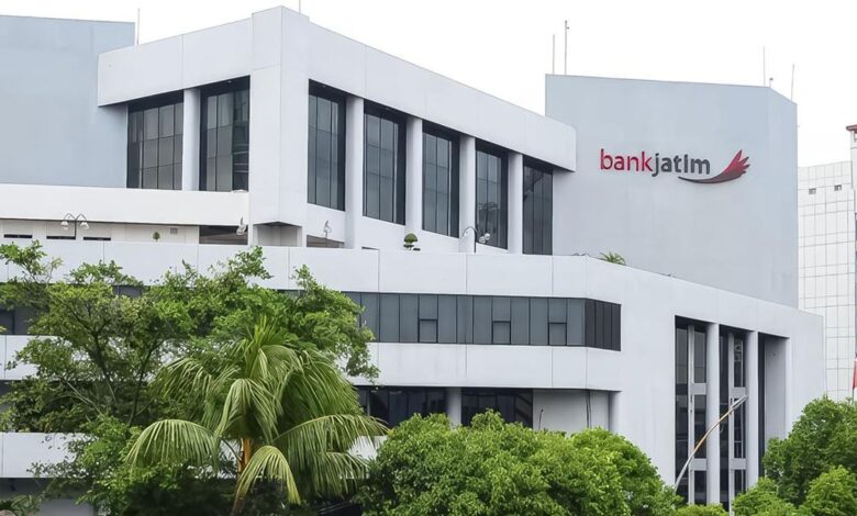 Direksi Serempak Tambah Saham, Sinyal Transformasi Bank Jatim Makin Kuat